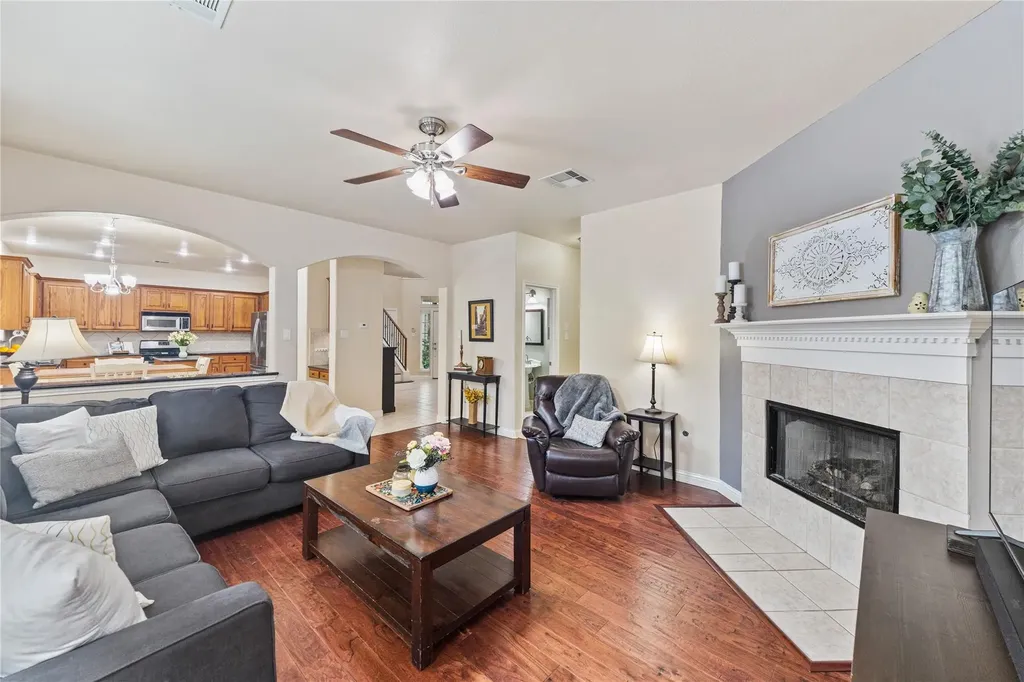 3720 Fossilwood Way Round Rock TX 78681