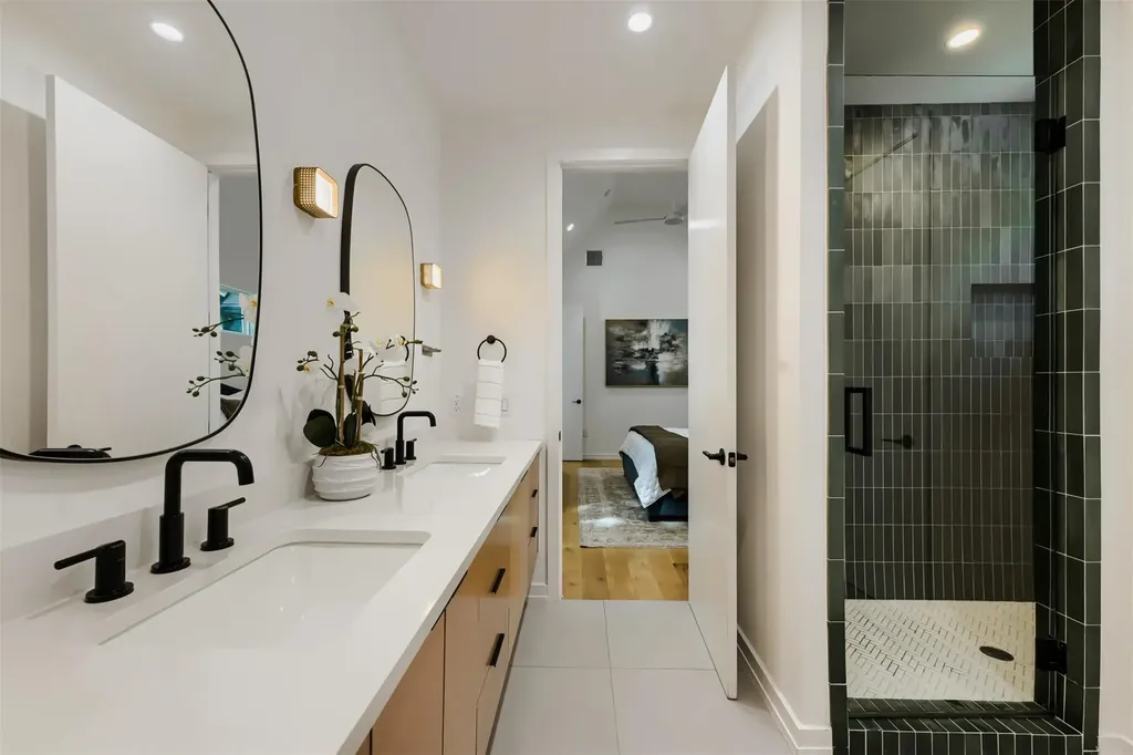 1304 Richcreek Road Austin TX 78757