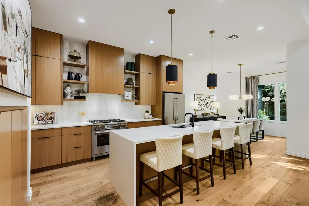 1304 Richcreek Road Austin TX 78757