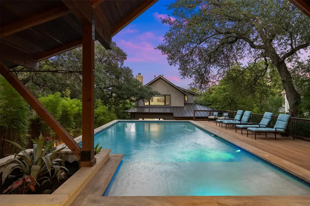 1704 East Side Drive Austin TX 78704
