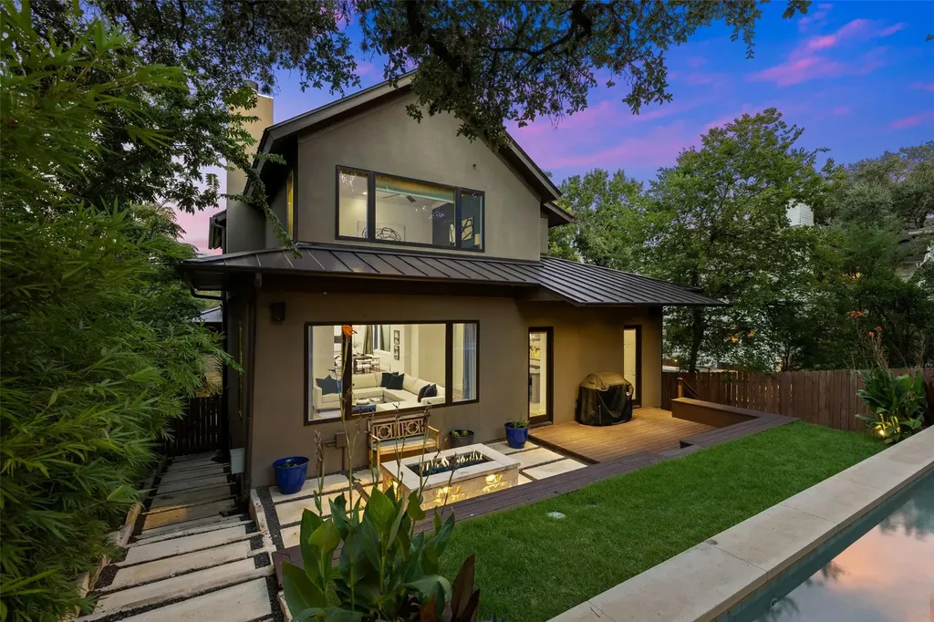 1704 East Side Drive Austin TX 78704
