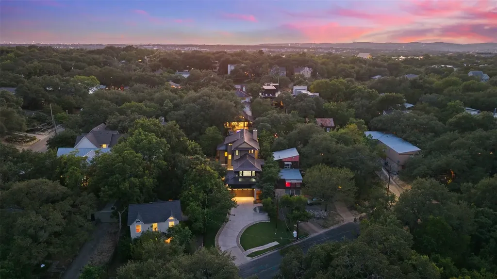 1704 East Side Drive Austin TX 78704