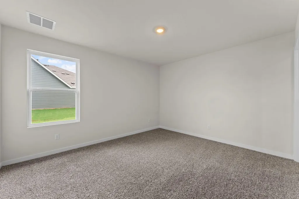 426 Kolbo Crossing Cove Lockhart TX 78644