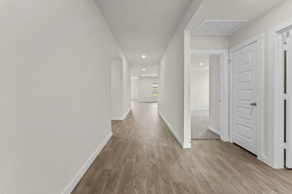426 Kolbo Crossing Cove Lockhart TX 78644
