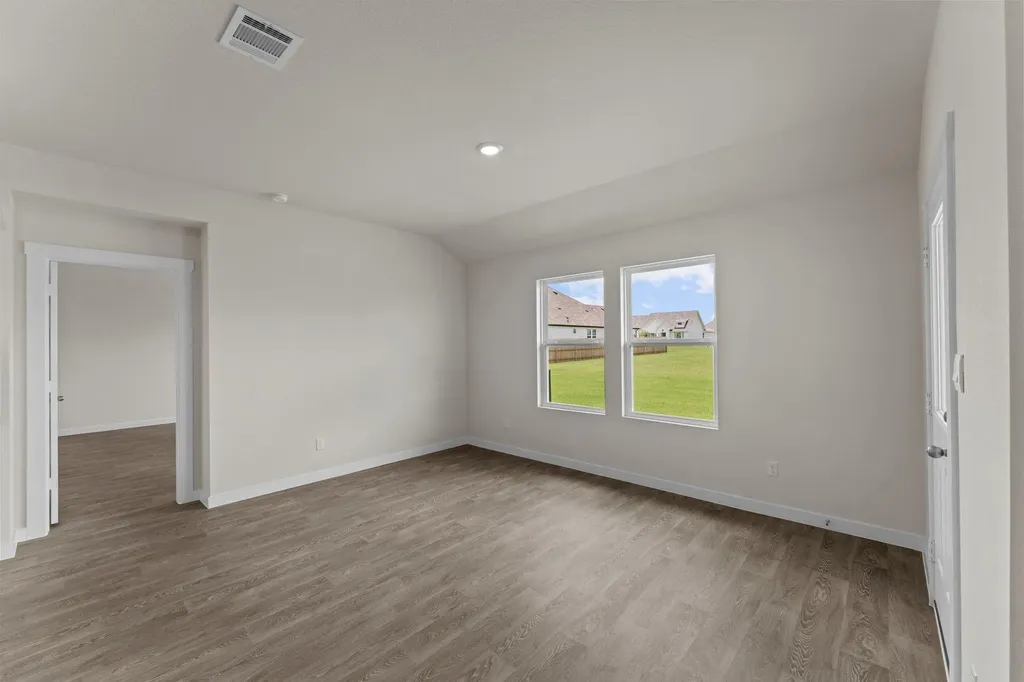 426 Kolbo Crossing Cove Lockhart TX 78644