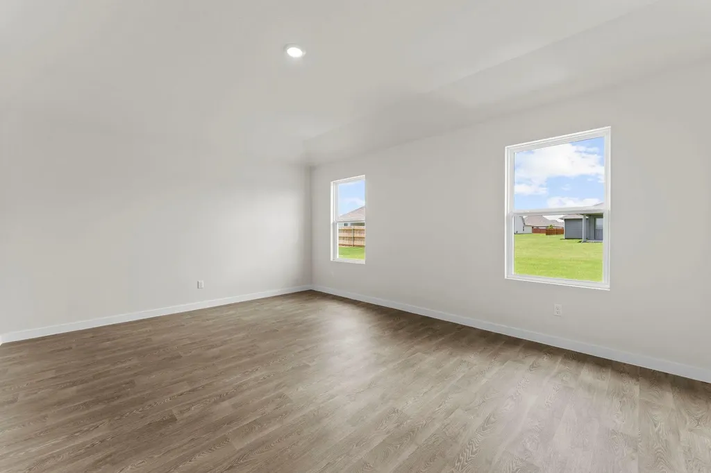 426 Kolbo Crossing Cove Lockhart TX 78644