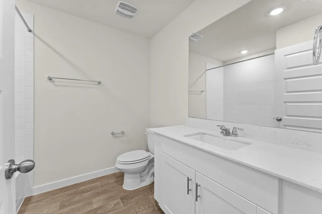 426 Kolbo Crossing Cove Lockhart TX 78644