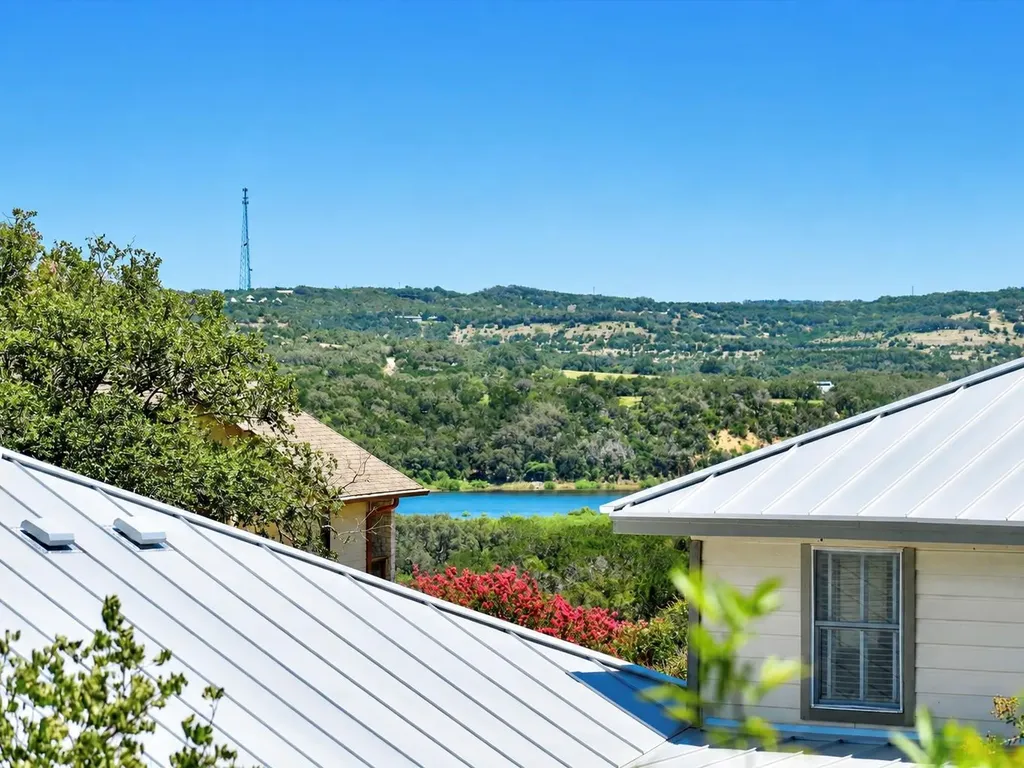 339 Quail Run Court Spicewood TX 78669