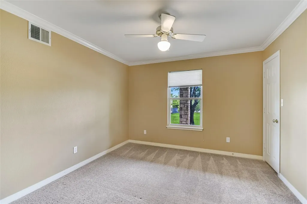 339 Quail Run Court Spicewood TX 78669