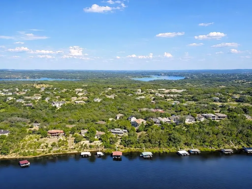 339 Quail Run Court Spicewood TX 78669