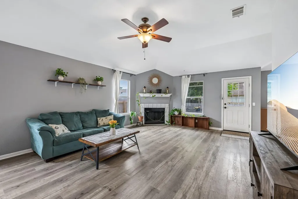 14611 Highsmith Street Austin TX 78725