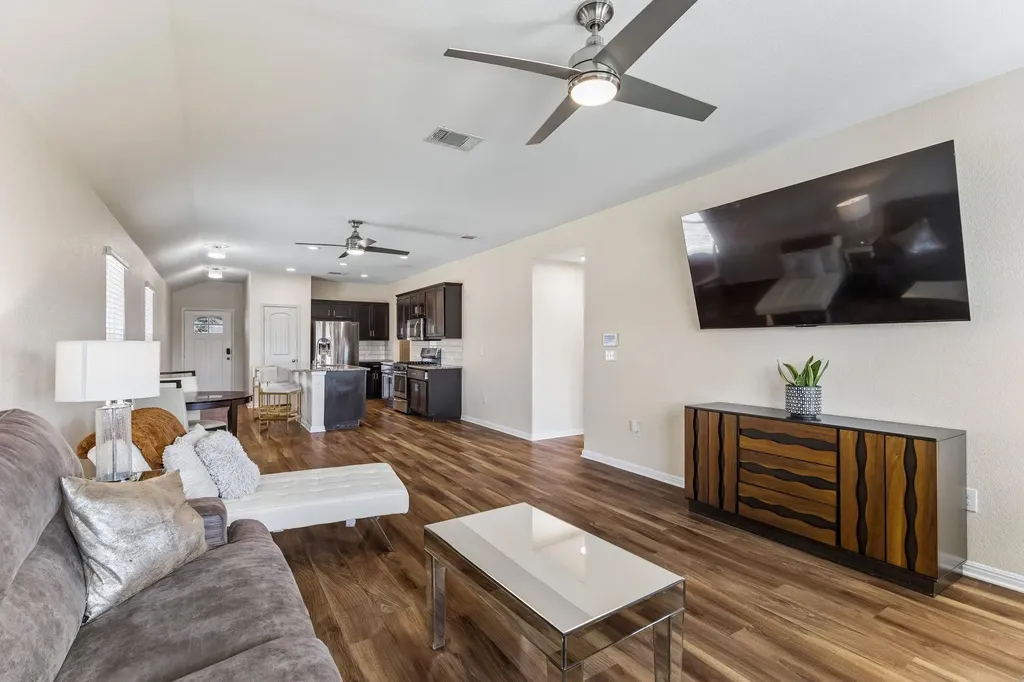 1445 Fairhaven Gateway Georgetown TX 78626