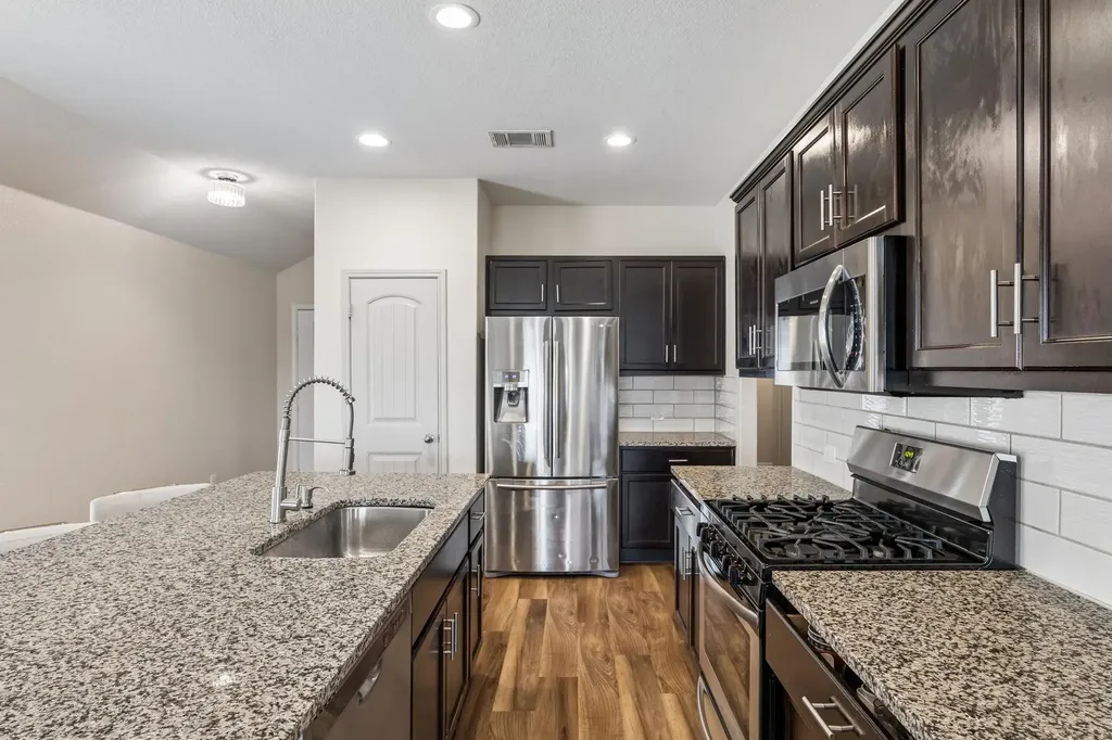 1445 Fairhaven Gateway Georgetown TX 78626