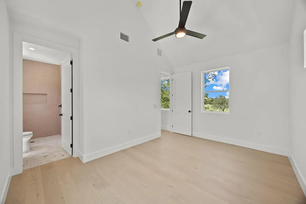 6502 Porter Street Austin TX 78741