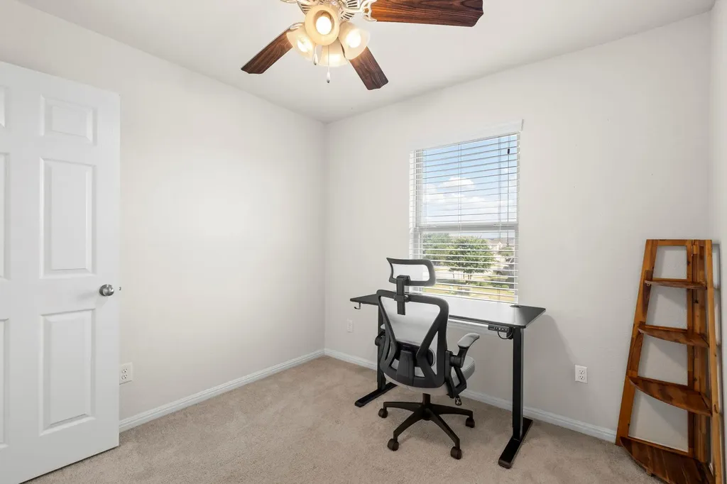 105 Lewisville Lane Leander TX 78641