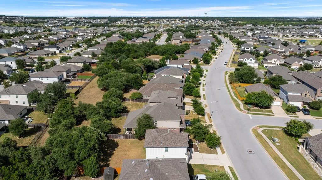 105 Lewisville Lane Leander TX 78641