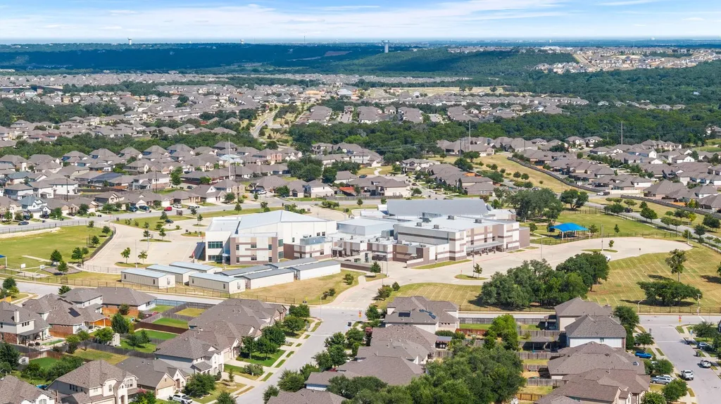 105 Lewisville Lane Leander TX 78641