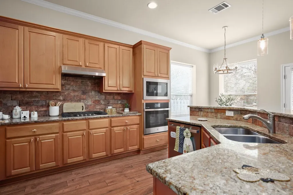 5000 Mission Oaks Boulevard Austin TX 78735