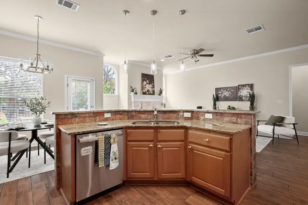 5000 Mission Oaks Boulevard Austin TX 78735
