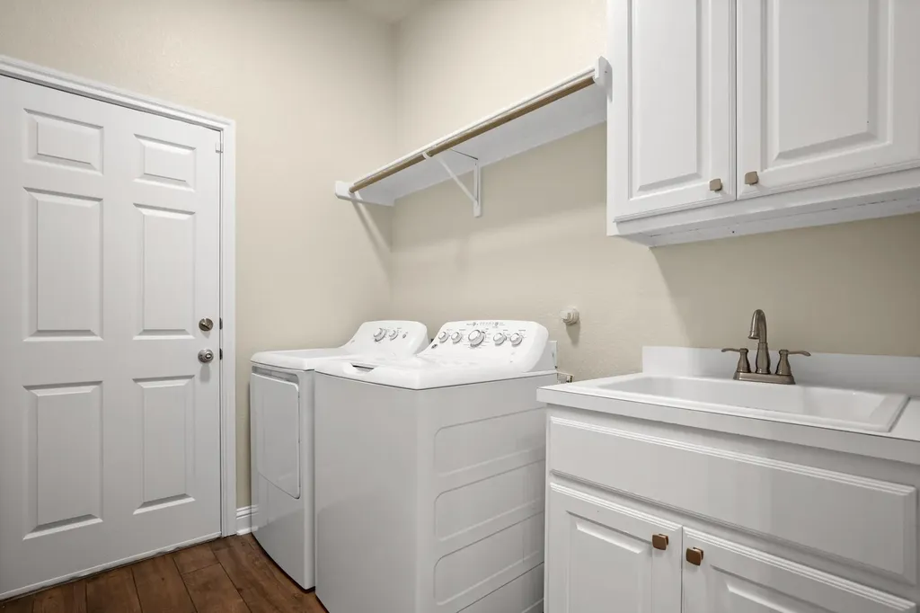 5000 Mission Oaks Boulevard Austin TX 78735
