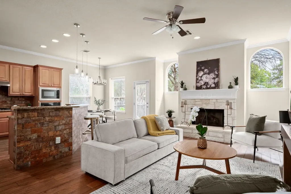 5000 Mission Oaks Boulevard Austin TX 78735