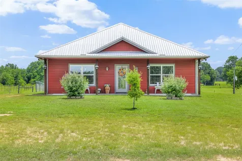 1122 County Road 344 Road Lexington TX 78947