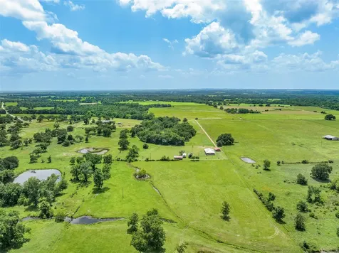 1122 County Road 344 Road Lexington TX 78947