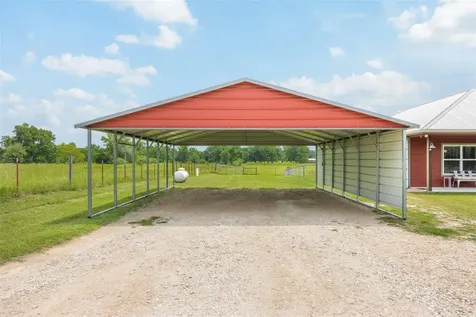 1122 County Road 344 Road Lexington TX 78947