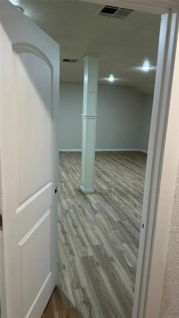 804 W 2nd Street Taylor TX 76574