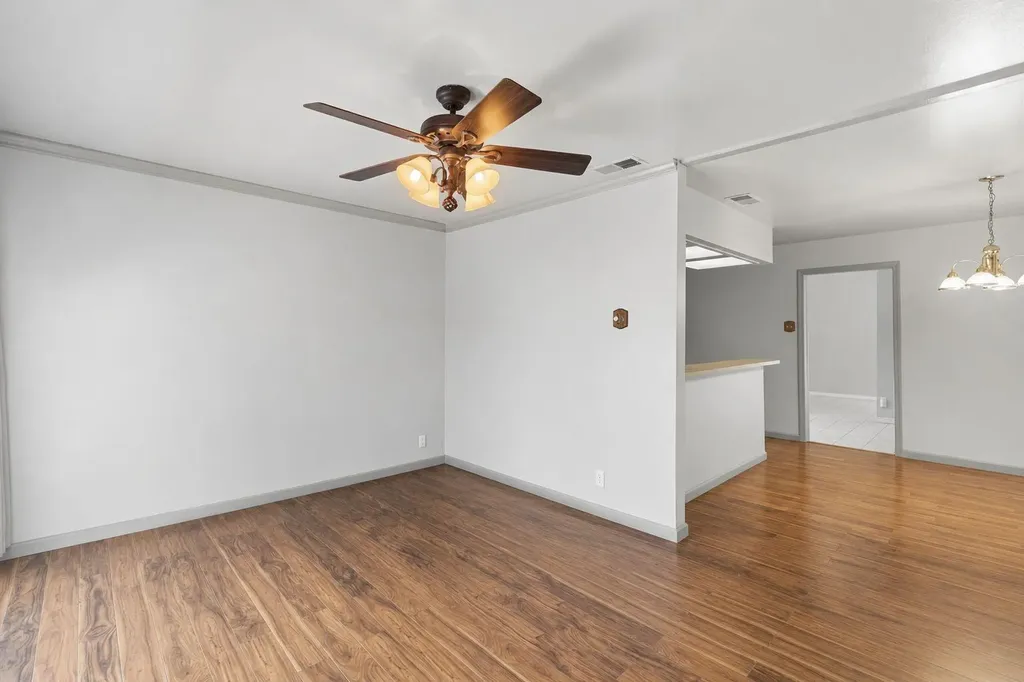 4611 S 2nd Street Austin TX 78745