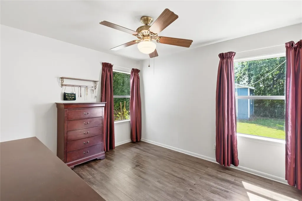4611 S 2nd Street Austin TX 78745