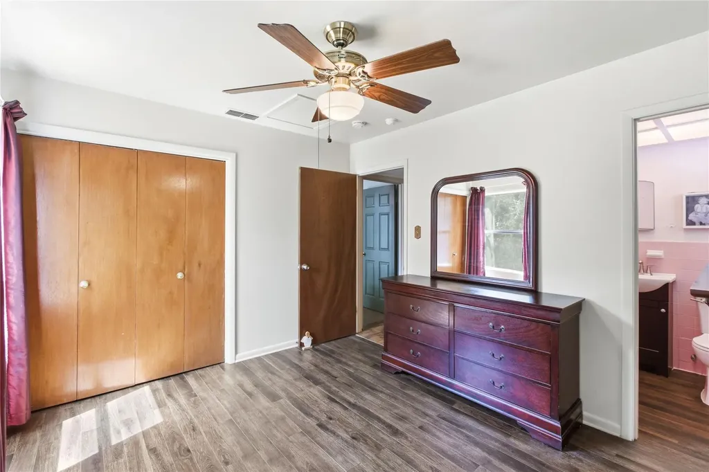 4611 S 2nd Street Austin TX 78745