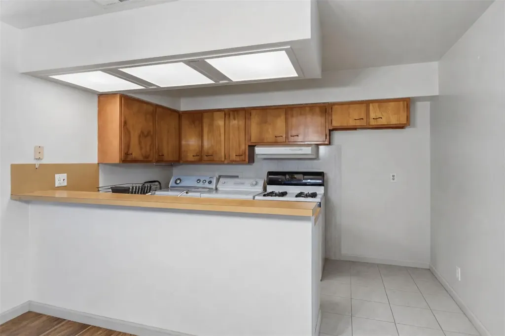 4611 S 2nd Street Austin TX 78745