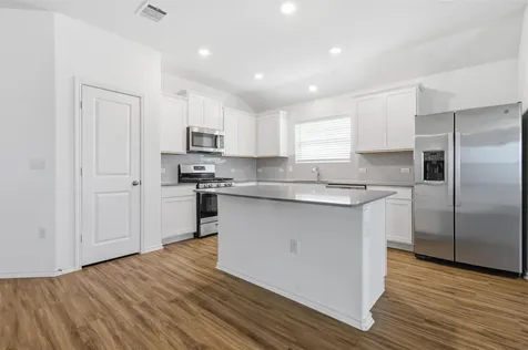 10525 Steinbeck Drive Austin TX 78747