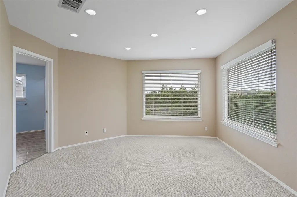 3744 Top Rock Lane Round Rock TX 78681