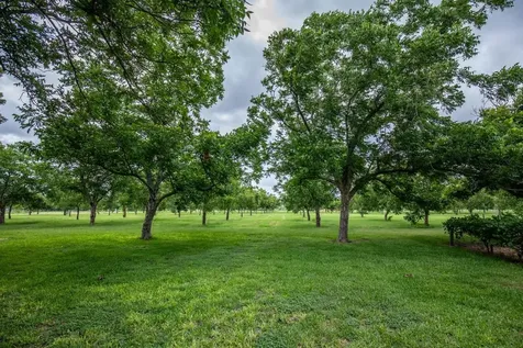 2432 County Road 402 Falfurrias TX 78355