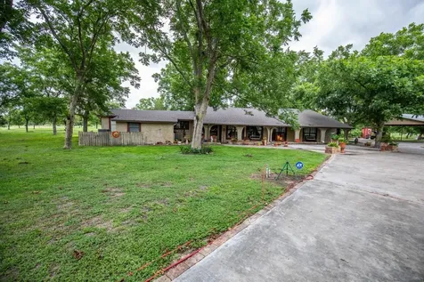 2432 County Road 402 Falfurrias TX 78355