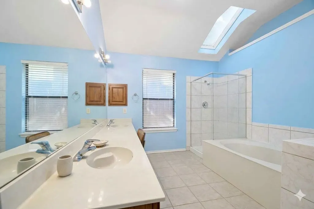 1801 Twisted Oak Drive Leander TX 78641