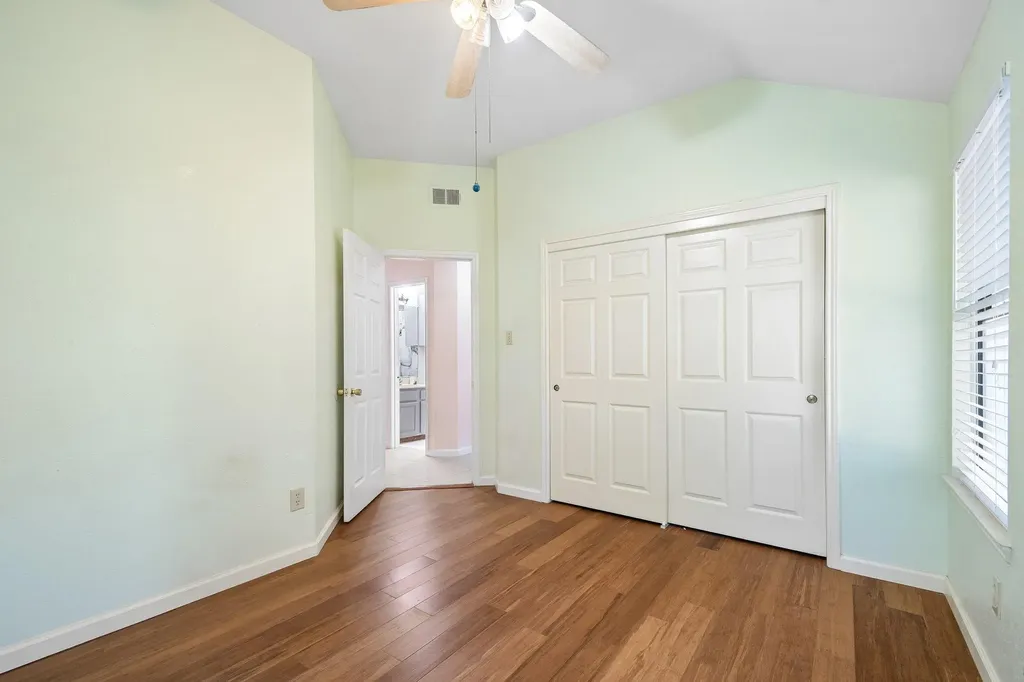 1801 Twisted Oak Drive Leander TX 78641