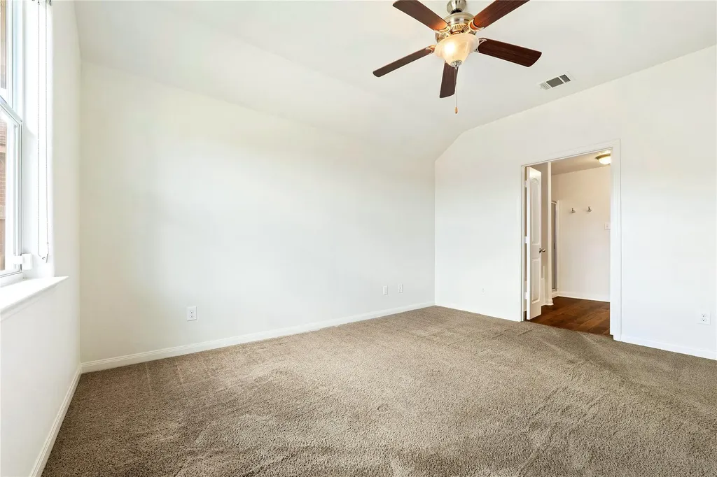 19516 Per Lange Pass Manor TX 78653