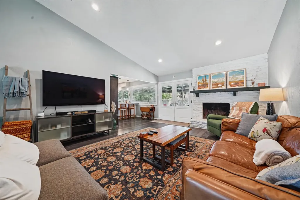 9007 W Pointer Lane Austin TX 78758