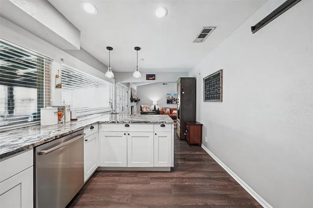9007 W Pointer Lane Austin TX 78758