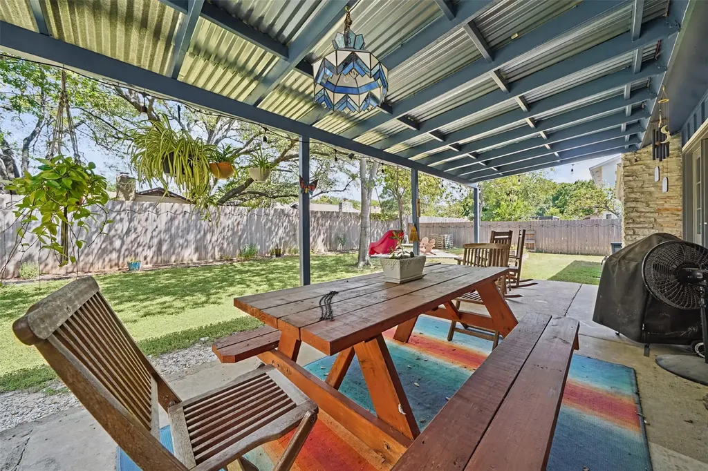 9007 W Pointer Lane Austin TX 78758