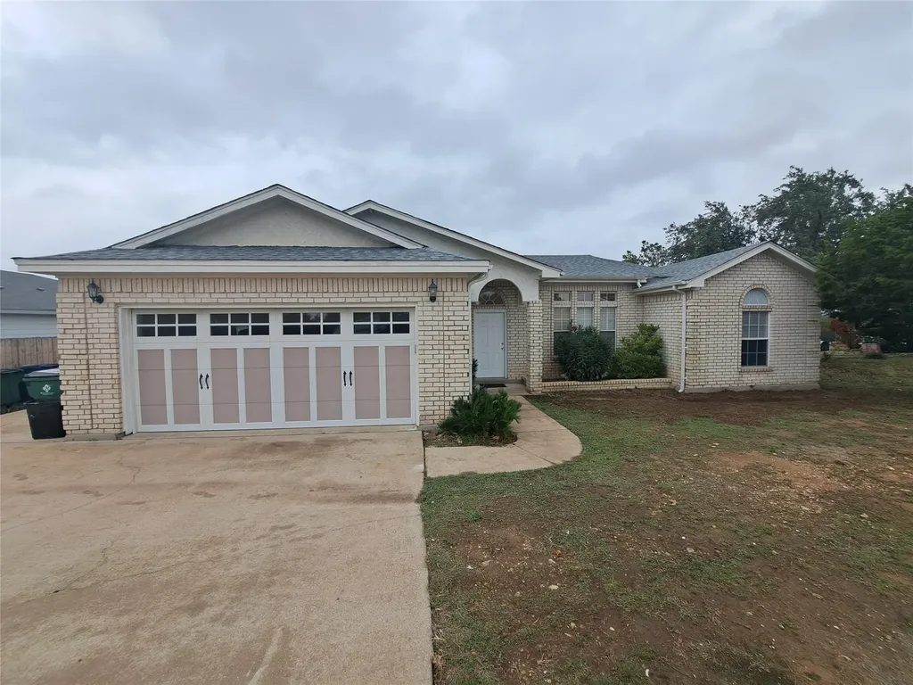 21604 Boggy Ford Road Lago Vista TX 78645