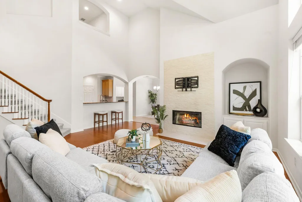 3409 Zebecca Creek Drive Austin TX 78732
