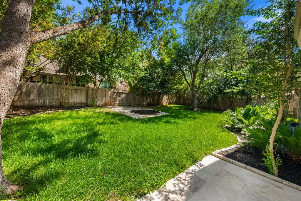 3409 Zebecca Creek Drive Austin TX 78732