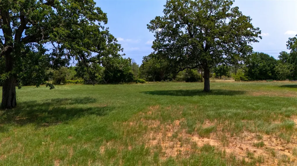 000 Cattlemens Row Road Lockhart TX 78644