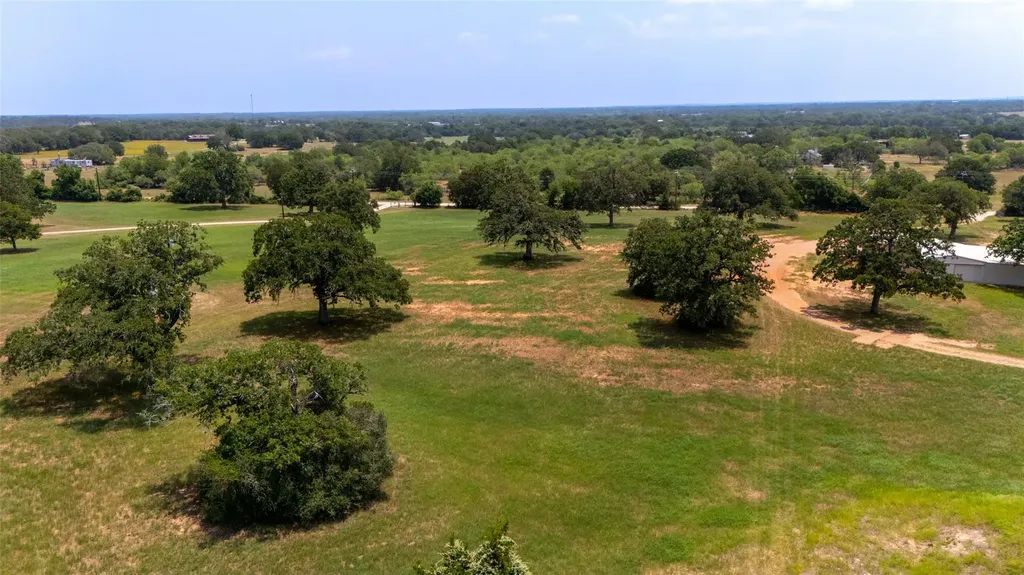 000 Cattlemens Row Road Lockhart TX 78644