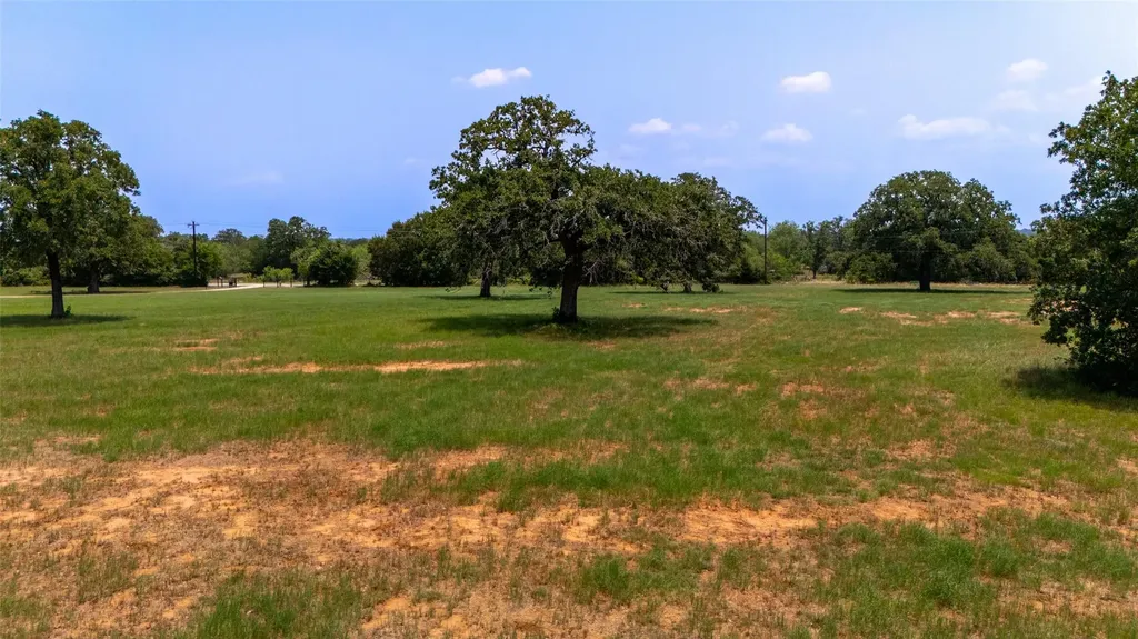 000 Cattlemens Row Road Lockhart TX 78644