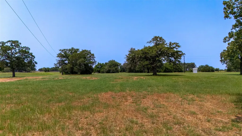 000 Cattlemens Row Road Lockhart TX 78644